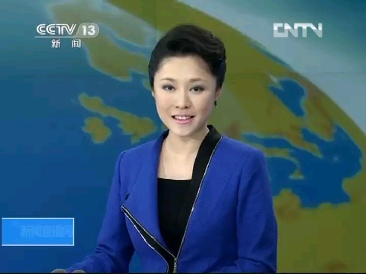 新聞直播間|央視女主持人的出鏡服裝，踩雷最多的非紫凝莫屬，早期真無(wú)力吐槽