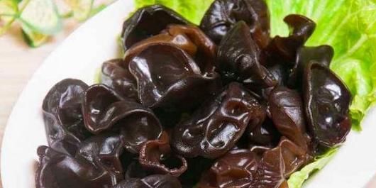 此物|木耳营养丰富,但木耳不能和此物一起吃,知道的人却不多