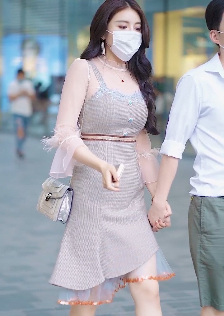 面料","m":"1f9f595888c511205b9e730c36fc93e22dd1e1cc","nlabel":"stat_3100647987:zm.news.so.com:5pe25bCa5bCP6ZuF5oOg,pageType_zmt,glevel_3","ntag":"tfashion;sfashion_时尚;kfashion_1:面料;call_P:全类:时尚:美女;cfashion_P:全类