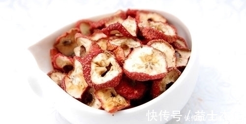 山楂|山楂和此物一起泡，睡前一杯，失眠好了，不便秘了，皮肤更细腻！