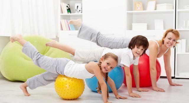 特点|孩子腿部有这2个“特点”,“大长腿”跑不了,你的孩子有吗