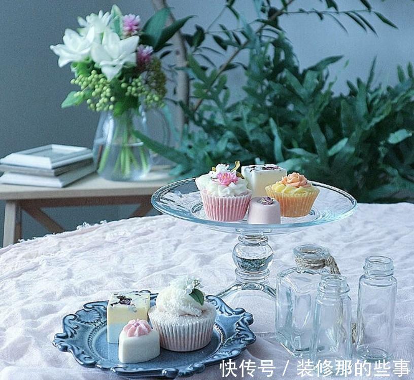 小两口之家,全屋布满绿植鲜花,把生活过成了诗,太美太治愈了