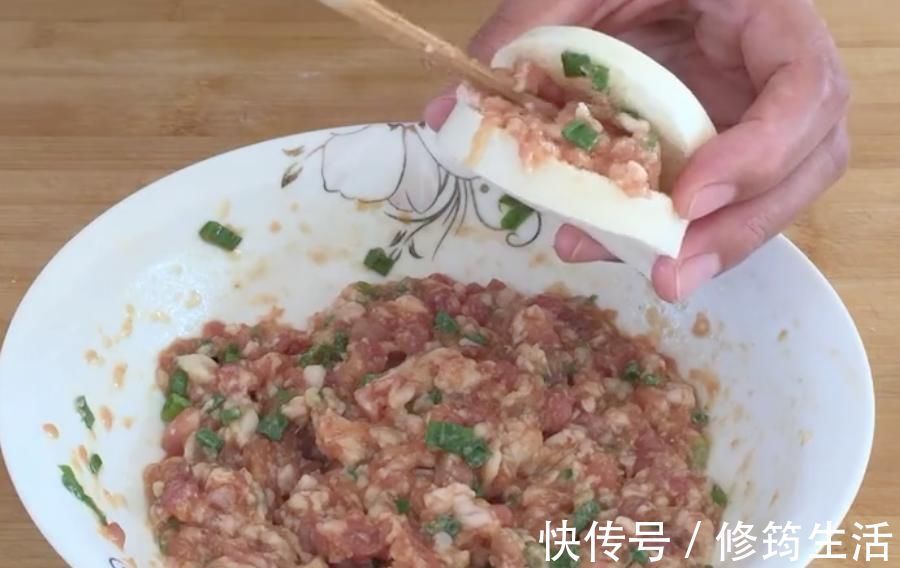 盖儿|馒头新吃法,比肉夹馍还好吃,外酥里嫩,鲜香美味,早起做一锅