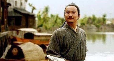 樵夫|樵夫出一上联:小犬无知,敢入深山寻虎豹;神童下联千古绝对!