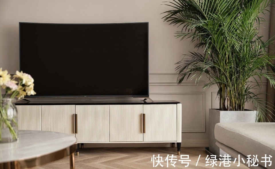案例|装修案例欣赏:温柔的法式奶茶调,是不是你的爱?
