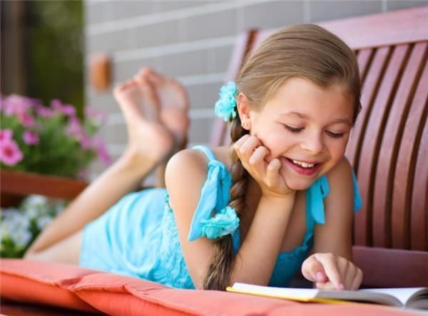 宝宝|宝宝幼儿园拉肚子,老师帮忙处理扔掉脏内裤,宝妈却要求赔偿万元