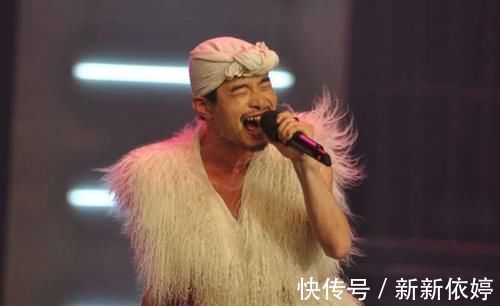 阿宝|他曾是《星光大道》冠军,因身份造假被迫退圈,如今要靠老婆养活