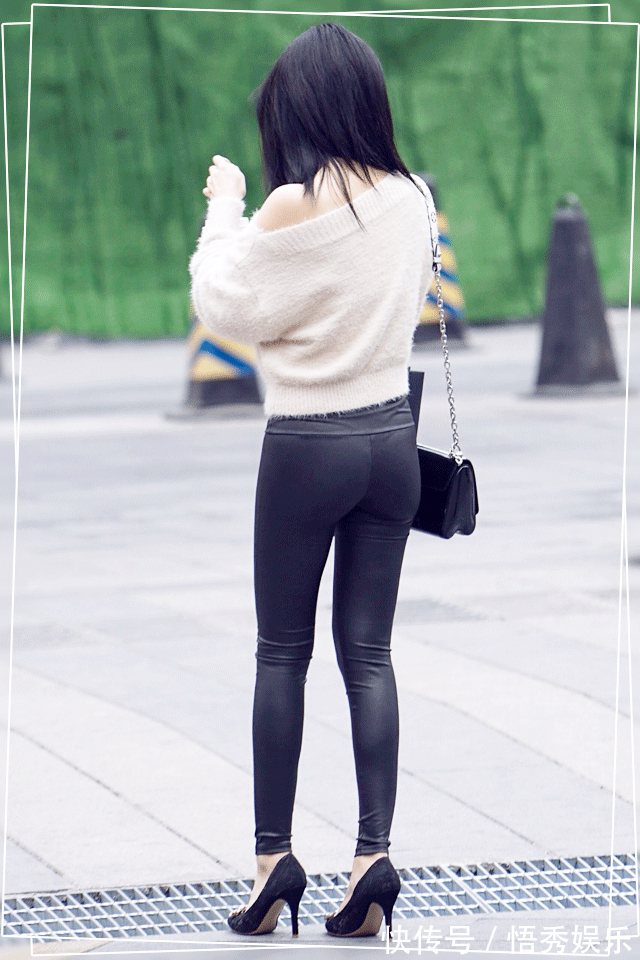 女神 穿牛仔裤的女神,不仅看上去青春活力,营造出优美的体形曲线