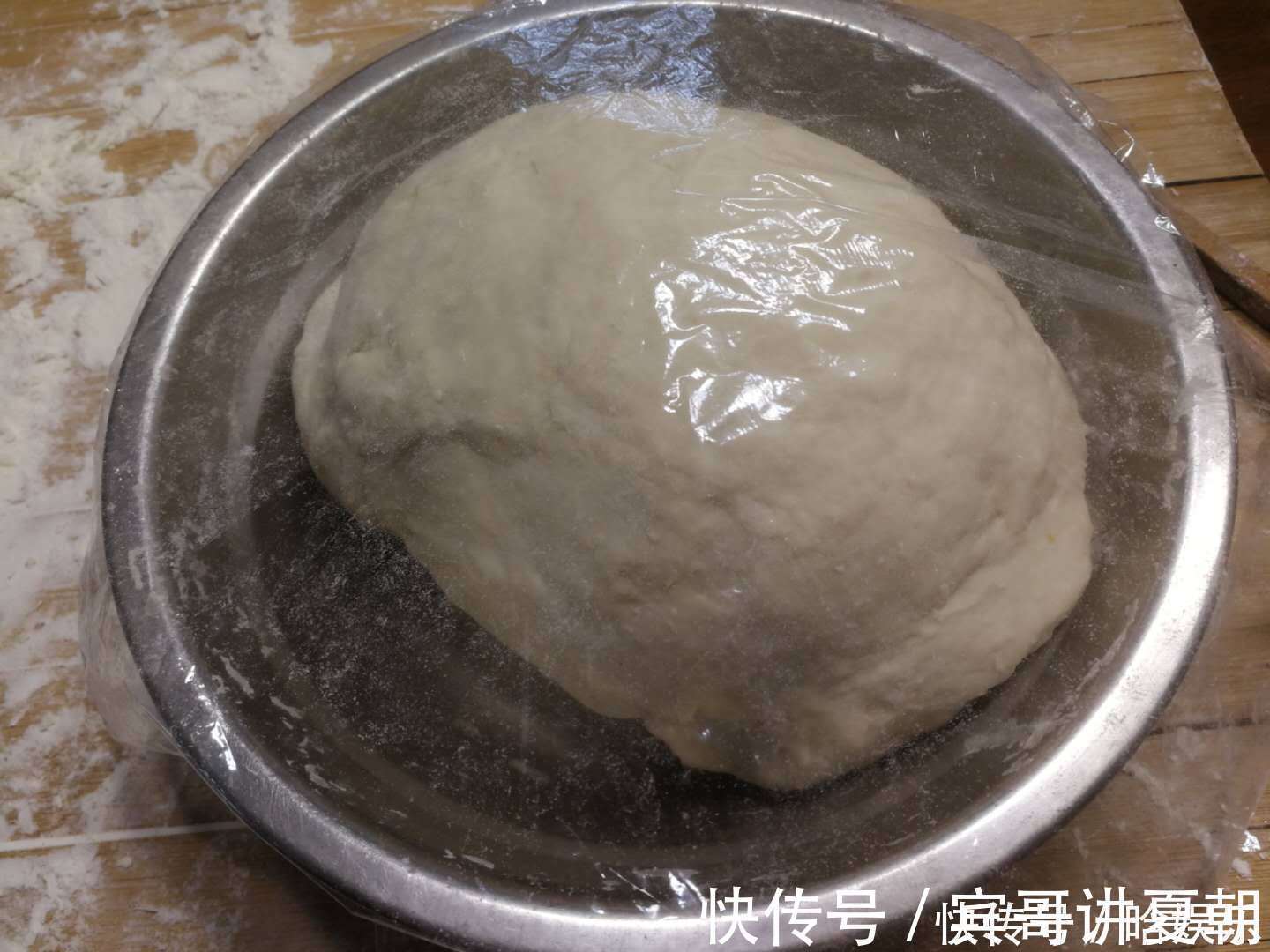 鸡蛋清|做饺子皮加鸡蛋、盐和面?换一样,饺子皮又薄又柔滑筋道,煮不烂