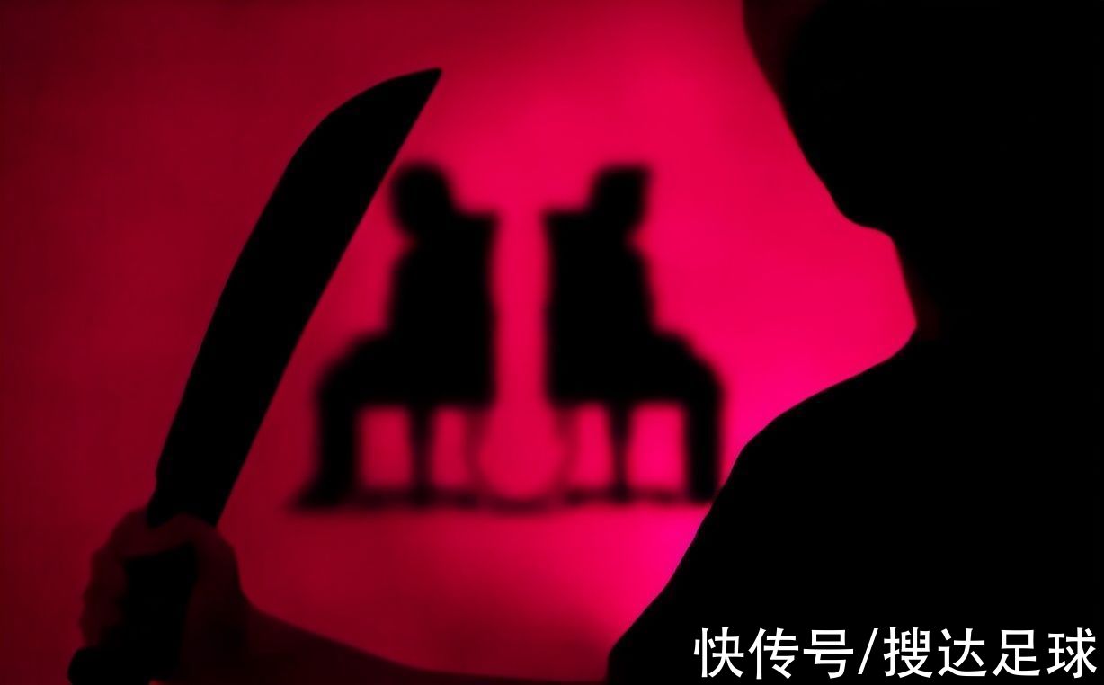 劫匪|可怕！英超球星遭蒙面歹徒入室抢劫，当时妻子在洗澡，原本想1挑4