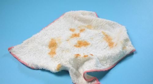 抹布又脏又油难清洗,水里加点它泡一泡,也能变得干干净净,真实用