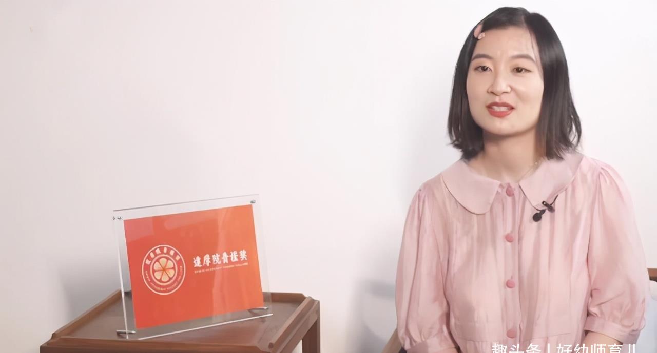 孩子|有出息的孩子通常是父母“逼”出来的:父母够“狠”,娃站得越高