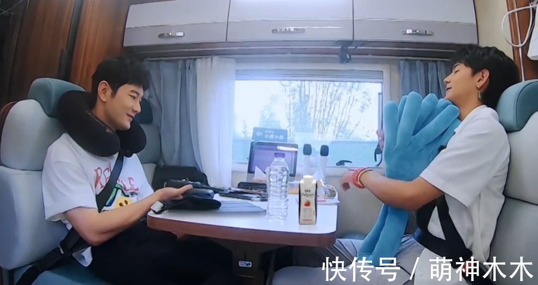 《中餐厅5》差评如潮,宁静试图造梗搞话题,黄晓明干脆直接放弃