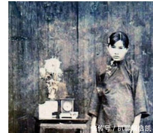 三寸金莲|老照片:清末最后一批“三寸金莲”美女,最后一张颜值担当