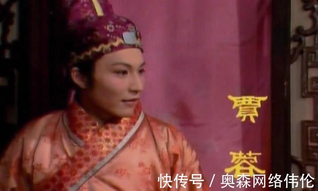 贾府|王熙凤在贾府活得并不轻松, 却在这三个男人这里得到了满足