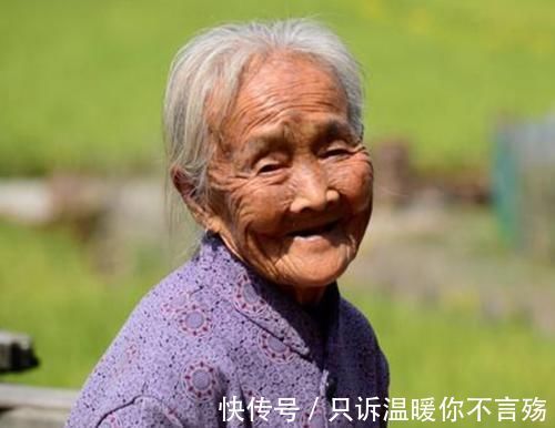 扇门|身上的“4扇门”,通向身体的“五脏”,经常拍一拍,有益健康