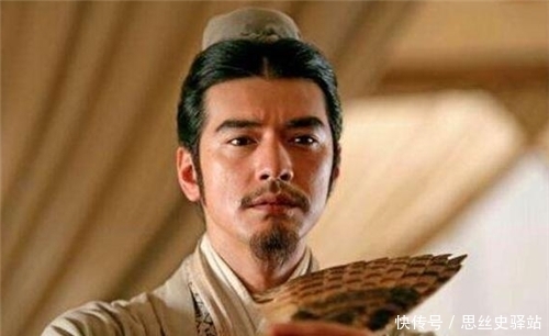 诸葛亮|诸葛亮草船借箭时，为何曹操不放火箭？专家：没你想的那么简单