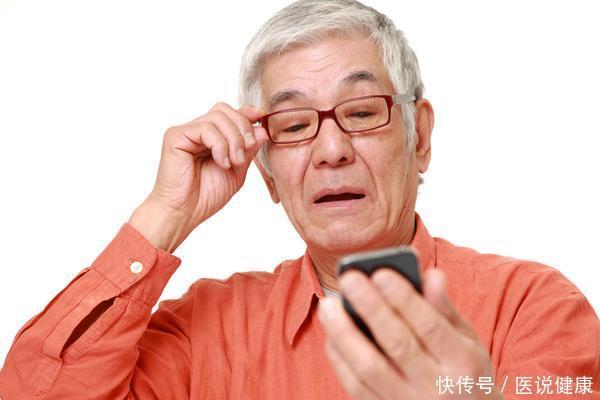 动脉|老人中风前,通常有哪些征兆?医生:这4种变化,别大意!