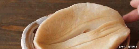 这款40元的泡面, 配料选用“它”代替牛肉, 这次康师傅真的输了!