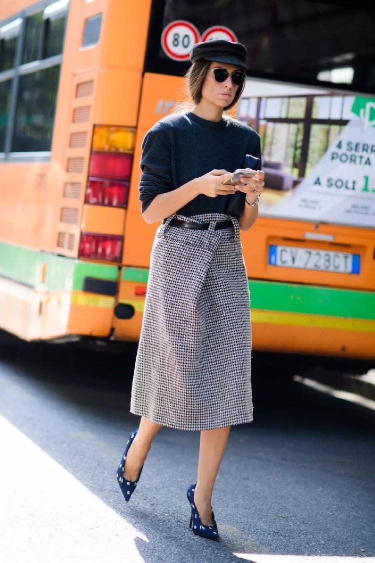 百褶裙|大毛衣+裙子, 才是2020秋冬最时髦的打开方式!