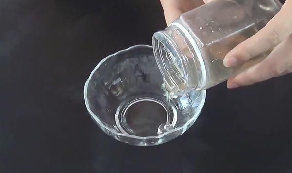 馒头|馒头上抹点洗洁精,解决了千万家庭的一大难题,现在知道还不晚