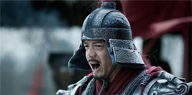 吕后$韩信墓前石碑上刻有2句诗、虽然只有10个字,却写尽韩信一生