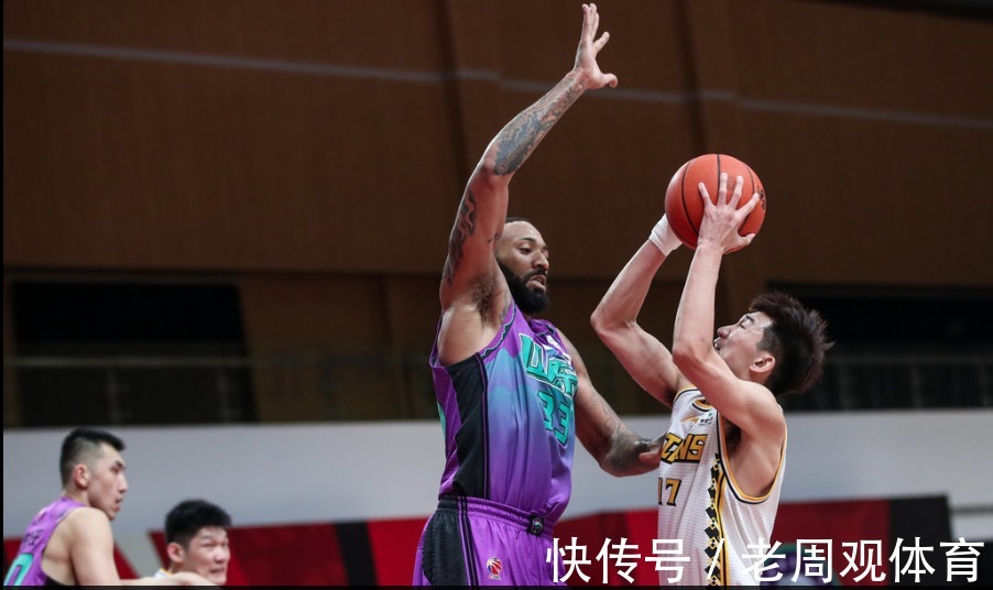 山东高速|山东男篮迎来好消息，西王承诺本月15日补齐欠薪，巩晓彬离职后首次现身！