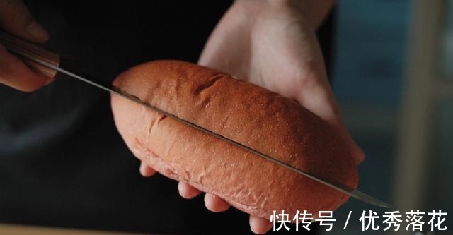 台湾草莓鲜奶油生乳包！