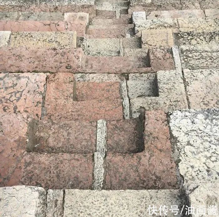  设计|爬楼梯比爬山都难，这20个楼梯设计，一不小心就会摔跤