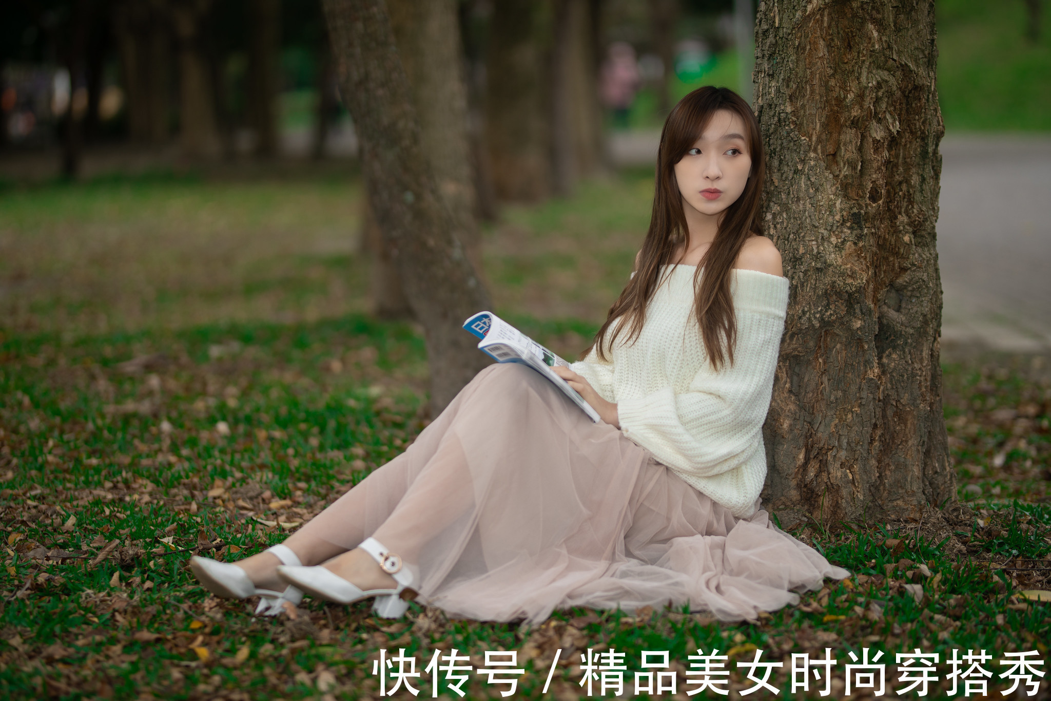 高跟鞋|一字肩毛衣搭配网纱半身裙，优雅又时尚