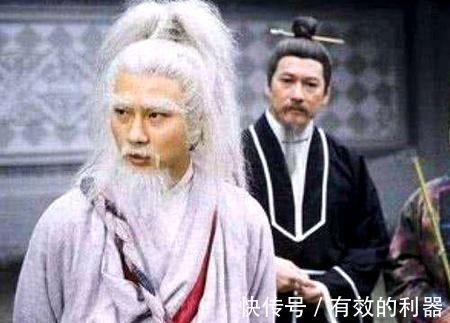 张无忌#周伯通死后留下一门绝技,成就了明教一位大魔头,不是张无忌