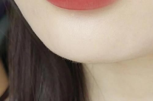 姐妹们|口红越红越好看?你错了,6支“乖巧风”口红了解一下