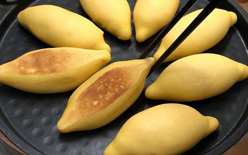 好吃|最近玉米面加鸡蛋火了，不炒不炸不烤，出锅酥香柔软，比面包好吃