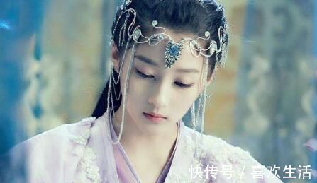 生意|棺材店门口一上联:“唯恐生意太好”,下联让人拍手叫绝