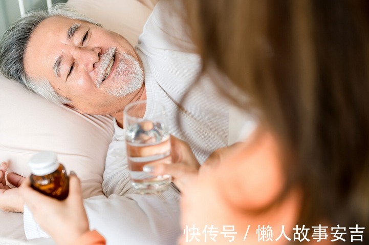 胆固醇|54岁男子晕倒猝死,生前烟酒不沾,一事怎能天天做