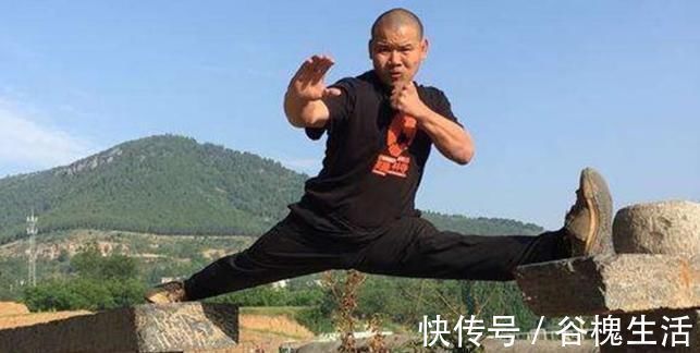 赫释斋!释永信的武功有多高?从没有人见他出手,但这4个人是试金