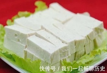 美味佳肴|豆腐和此物炖汤喝,去除皱纹,大肚子平了,睡眠也更好了!