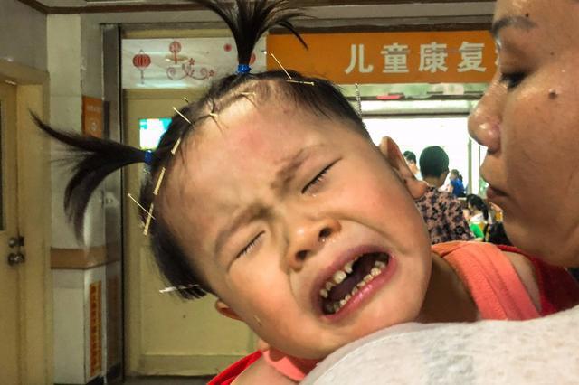 中国式|有一种狠毒叫“中国式逗娃”,家长请别和我的孩子这样开玩笑