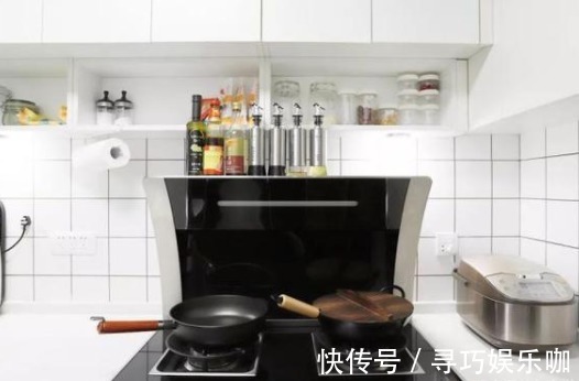 餐边柜|90后夫妇58平米的家,全屋都是柜子,每个空间都好喜欢,精致漂亮