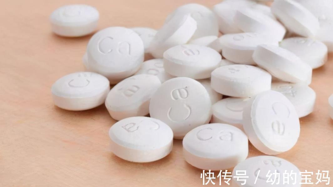 身高|兄妹俩一个每天喝牛奶,一个每天吃钙片,5年后身高差距明显