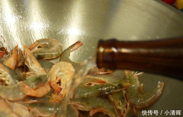 虾子|大虾以后别再吃水煮了,酒店大厨教你做法,5斤不够吃,1盘接1盘