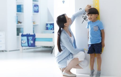 积食|13岁女孩身高突破168cm,1物或是身高“助长剂”,孩子平时可多吃