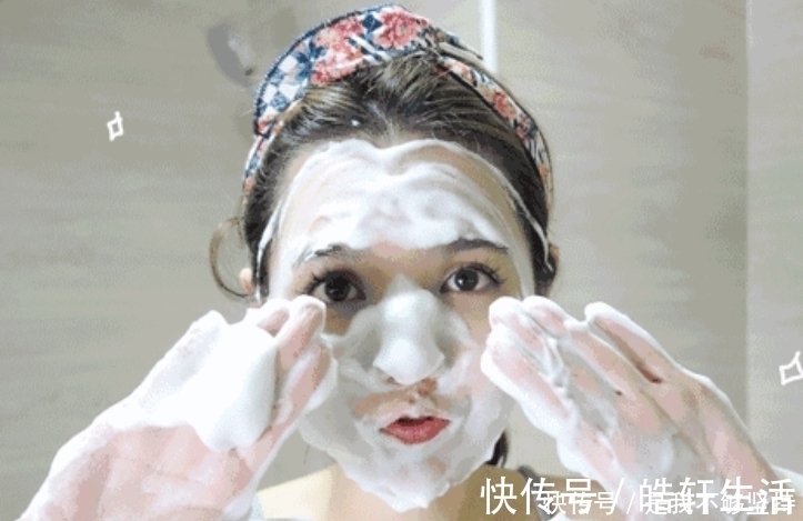 面霜|女人擦乳液,还要再擦“面霜”吗?总有人搞错,难怪皮肤那么不好