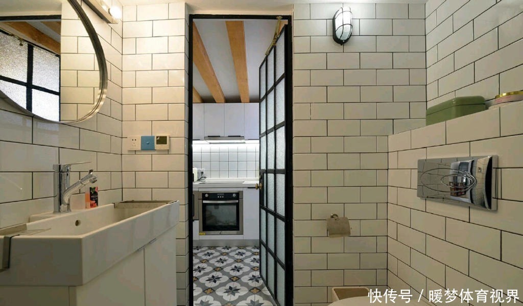 清洁剂|建议大家：如果不差钱，给卫生间添置5件“高级货”，幸福感倍增