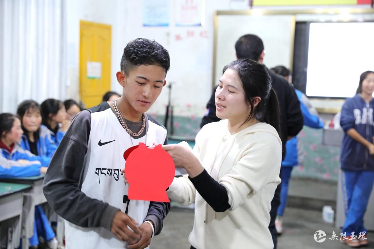 学生|千里共婵娟！玉环援川教师与藏族学生共度中秋佳节