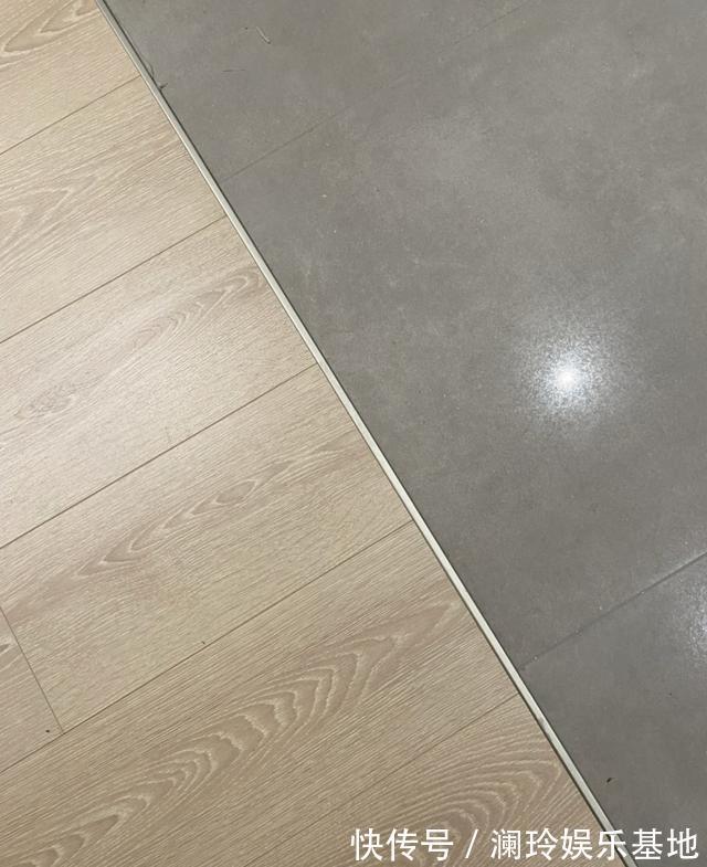 磁吸轨道灯|7个“毁颜值”的家装设计,但凡出现,这个家就与好看无缘了