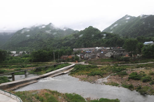 凤州|秦岭魔幻小城，蜀道、川陕公路、宝成铁路从此经过，去3次不够