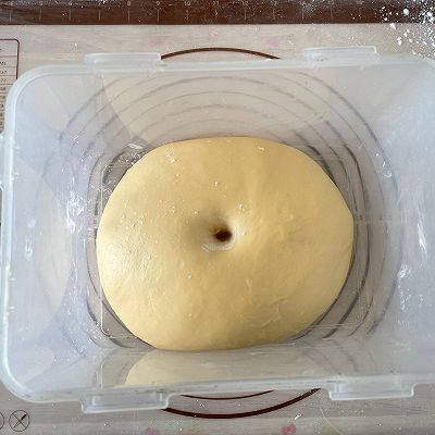 咖啡奶皮酥粒软欧