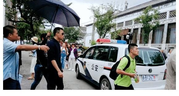 掃黑風(fēng)暴|《國(guó)家行動(dòng)》尺度大將成爆款，張譯演反派，王志文 陳寶國(guó)甘當(dāng)配角