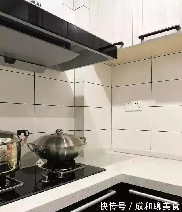 大柜|表妹的65㎡两居，客厅隔出书房，简约时尚清新，小家美得不像话！